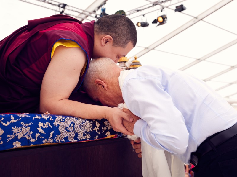 Blahopřání 17. Karmapy k 81. narozeninám Lamy Oleho